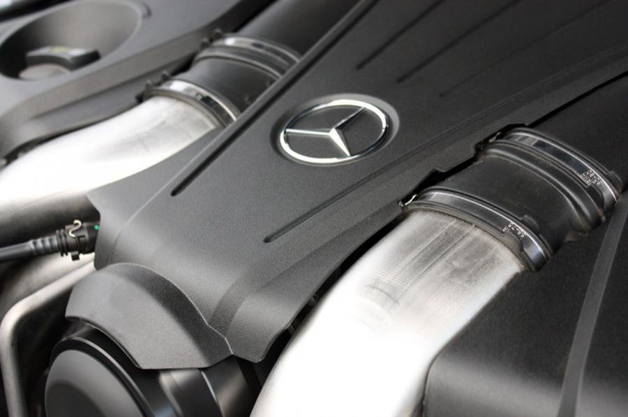  Mercedes-Benz SL550 2013 года  (фото 25 из 51)